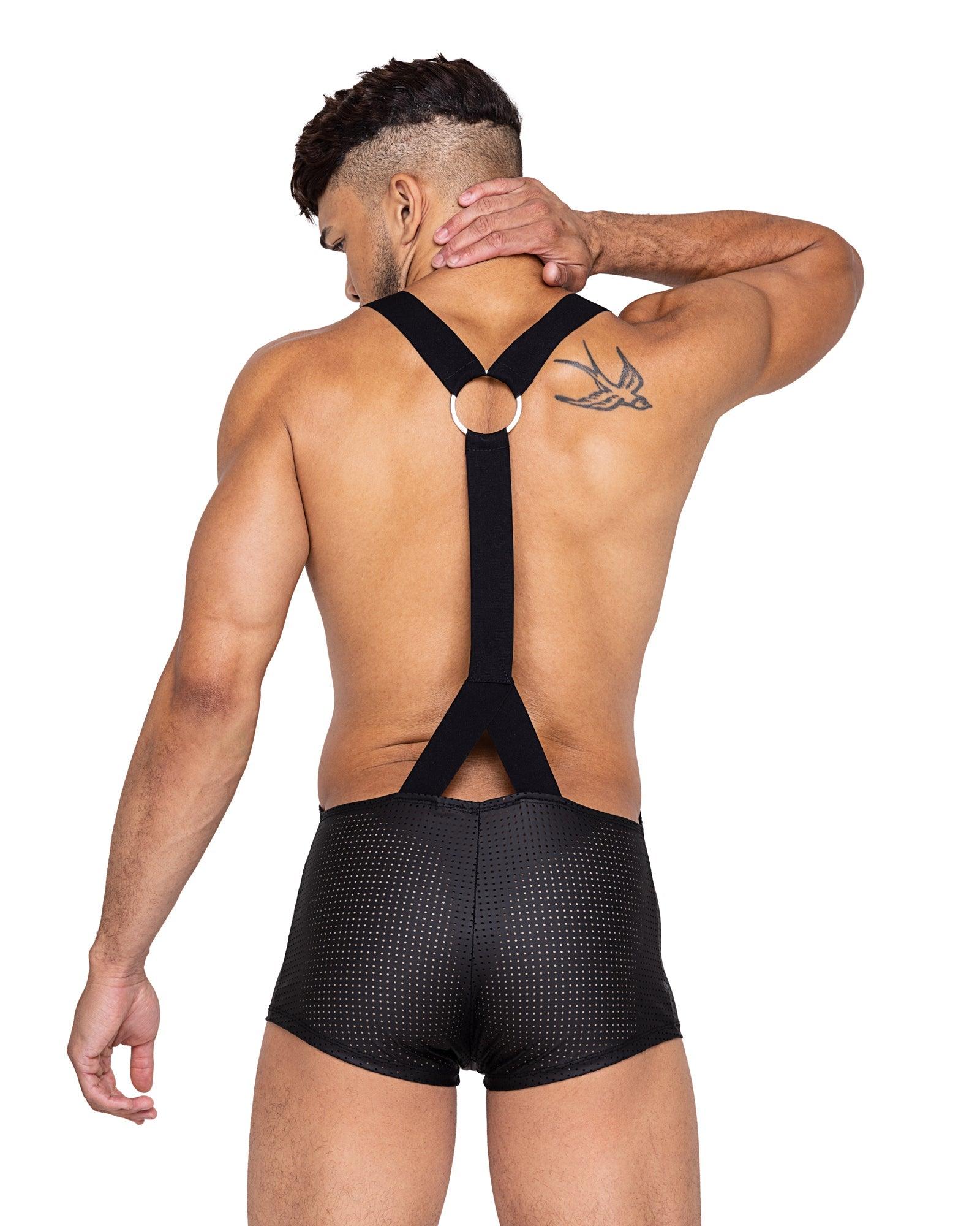 LI667 - Master Singlet - Take A Peek